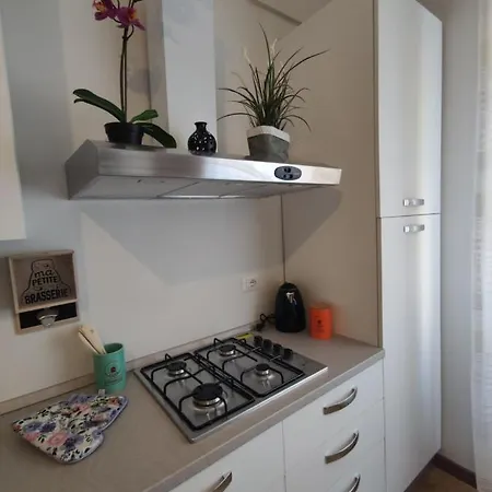 Free Style Apartment 公寓